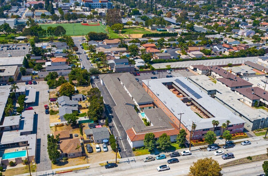 12501 Paramount Blvd, Downey, CA for sale - Primary Photo - Image 1 of 1