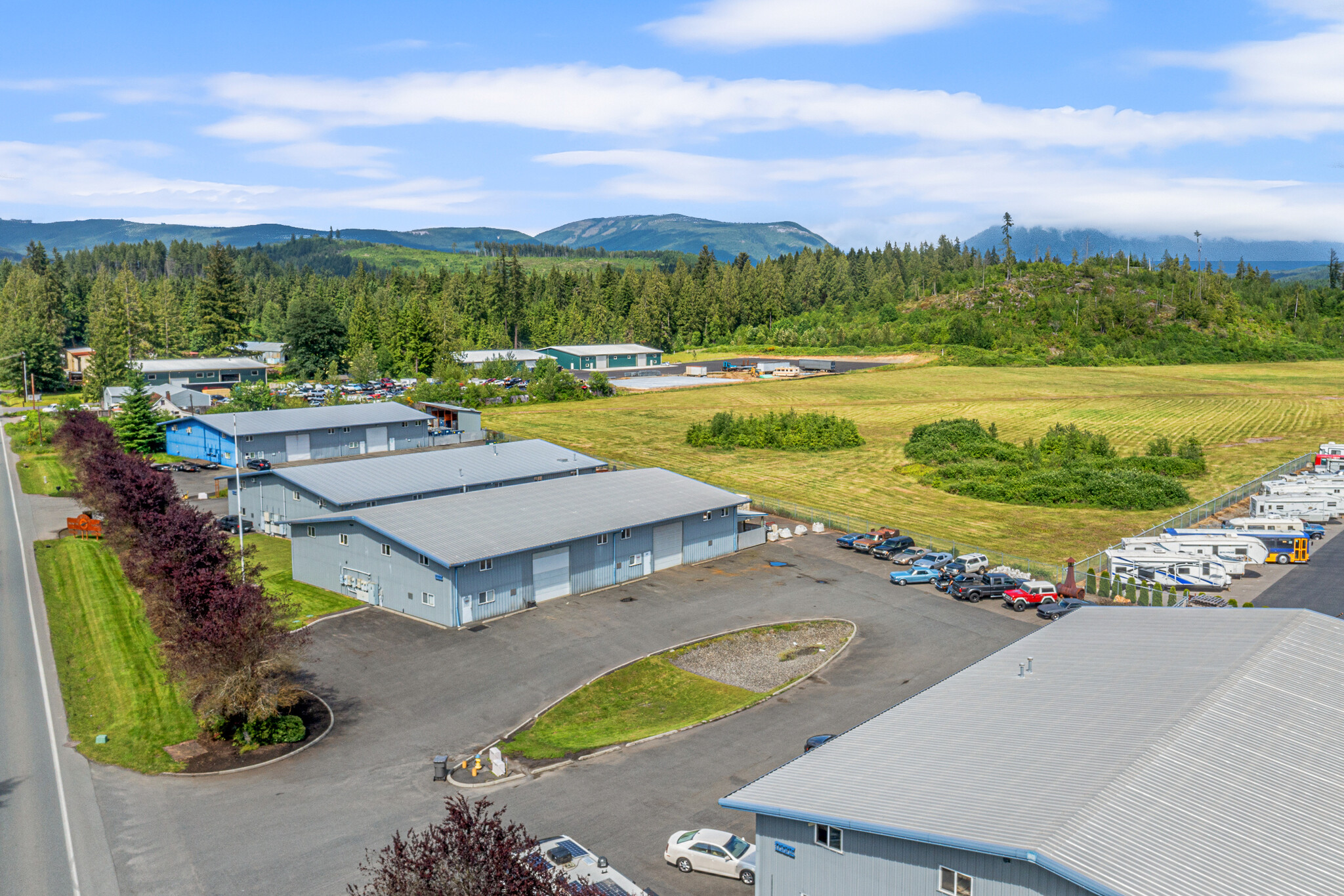 10909 Mountain Loop Hwy, Granite Falls, WA for sale Building Photo- Image 1 of 1