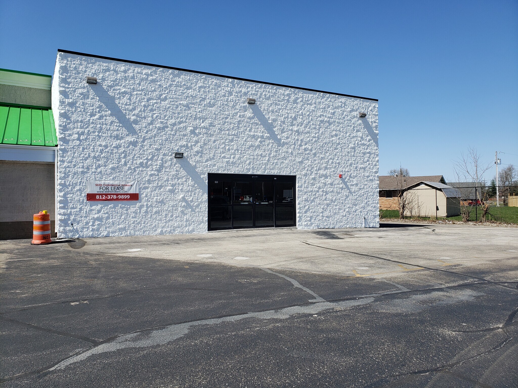 2110-2130 N State Highway 7, North Vernon, IN for sale Primary Photo- Image 1 of 1