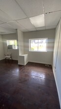 8228 W Sunset Blvd, Los Angeles, CA for lease Interior Photo- Image 2 of 5