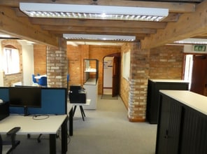 Coventry Rd, Sharnford for lease Interior Photo- Image 2 of 3