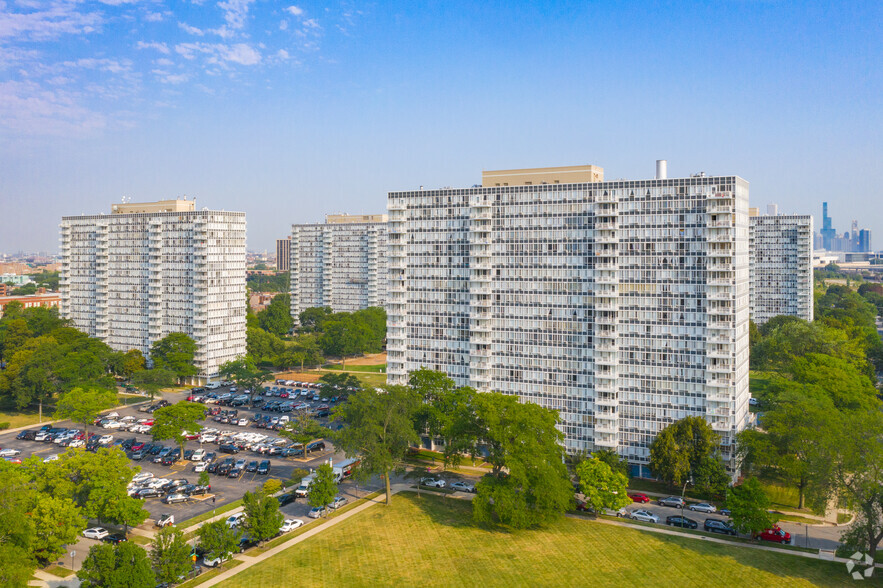 3233 S King, Chicago, IL for sale - Primary Photo - Image 1 of 1