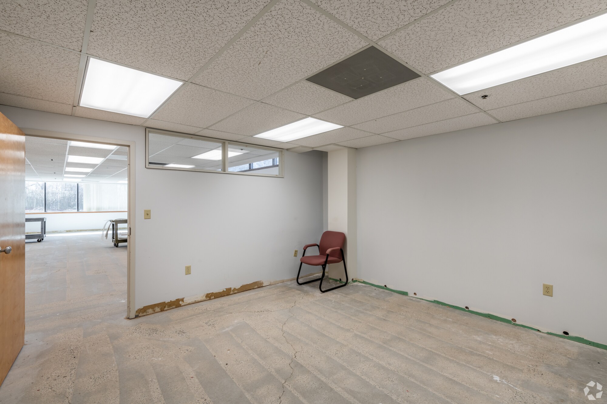 1 Montvale Ave, Stoneham, MA 02180 One Montvale Ave