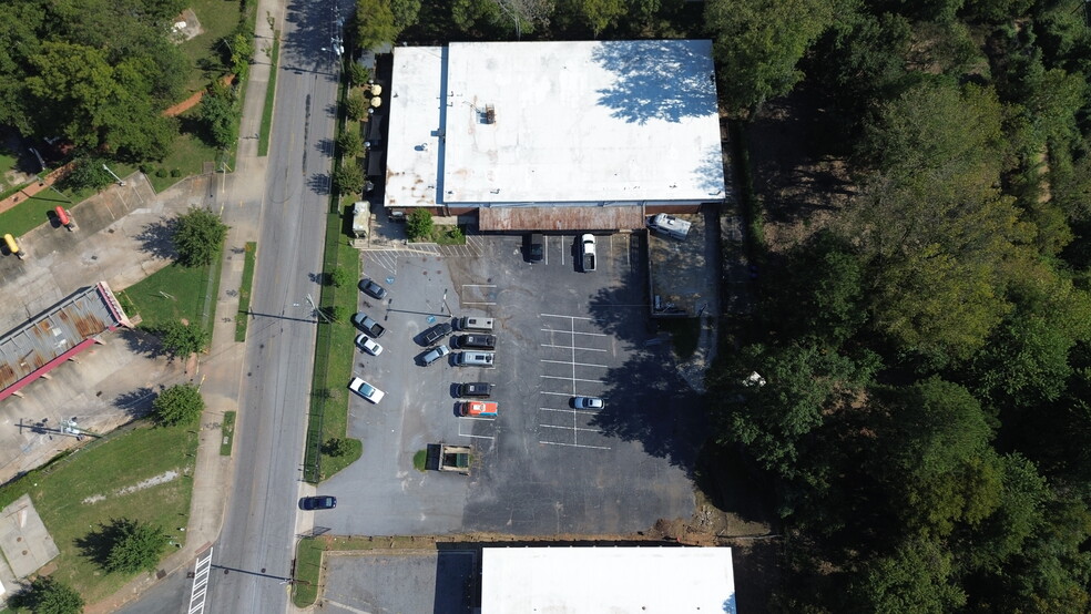 1310 White St SW, Atlanta, GA for lease - Building Photo - Image 2 of 11