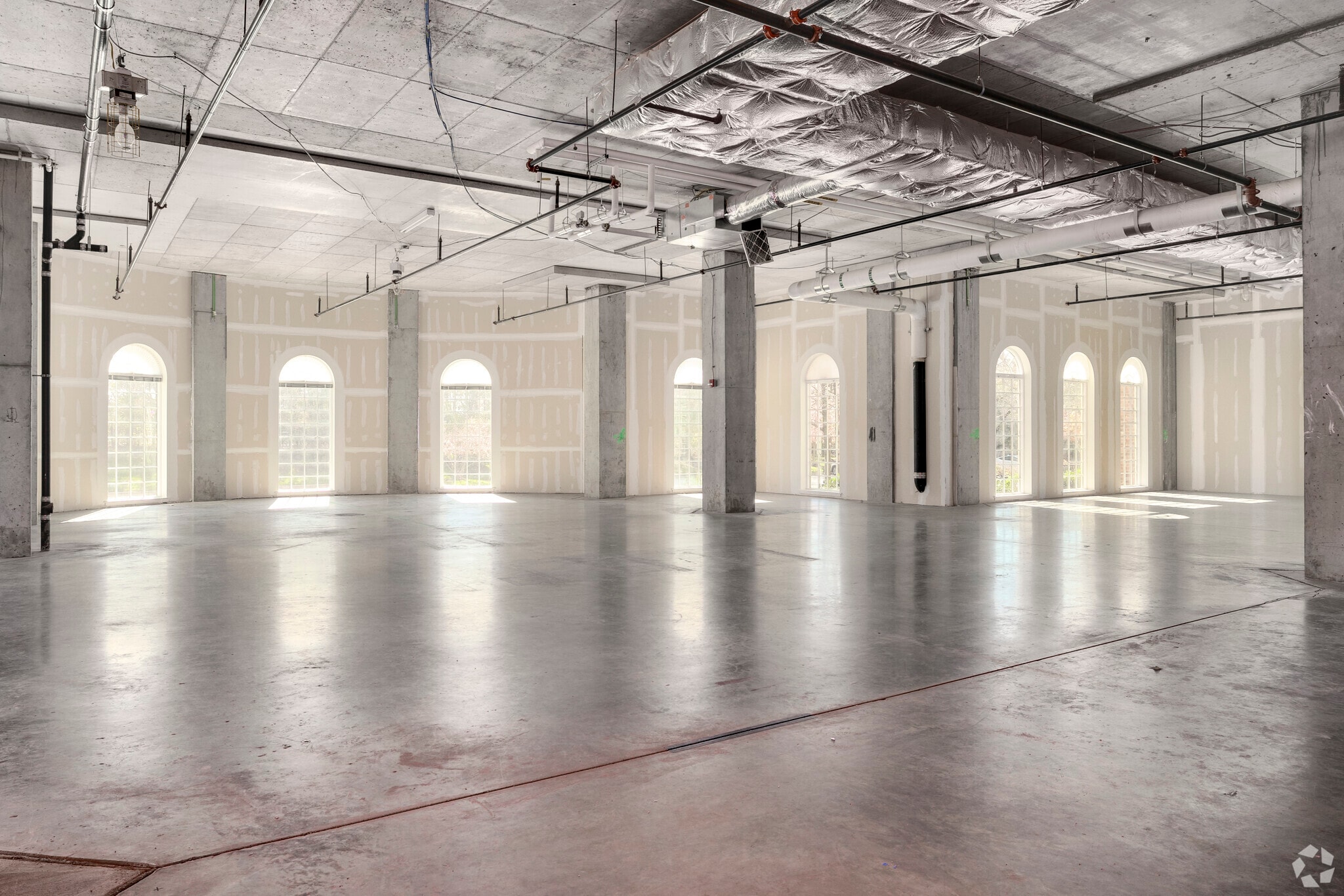 14501 George Carter Way, Chantilly, VA for lease Interior Photo- Image 1 of 2