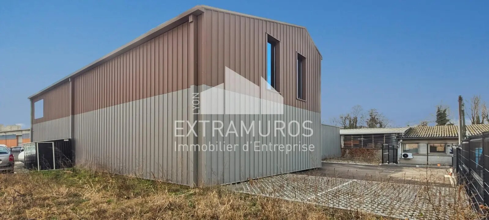 Flex in Gleizé for sale Building Photo- Image 1 of 9