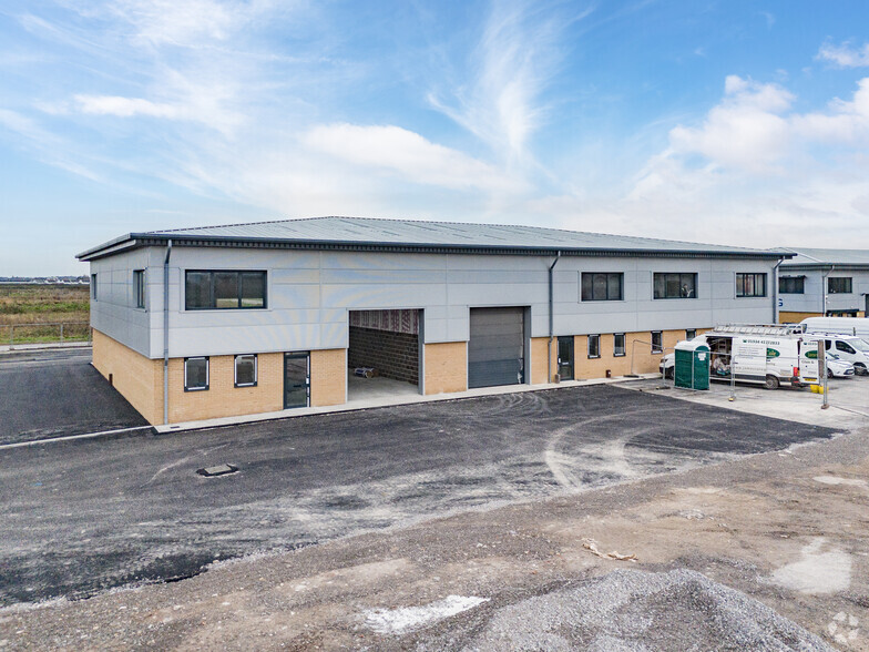 Beaufighter Rd, Weston Super Mare for lease - Building Photo - Image 3 of 6