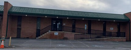 12803 Oak Hill Ave, Hagerstown, MD for lease Building Photo- Image 1 of 7