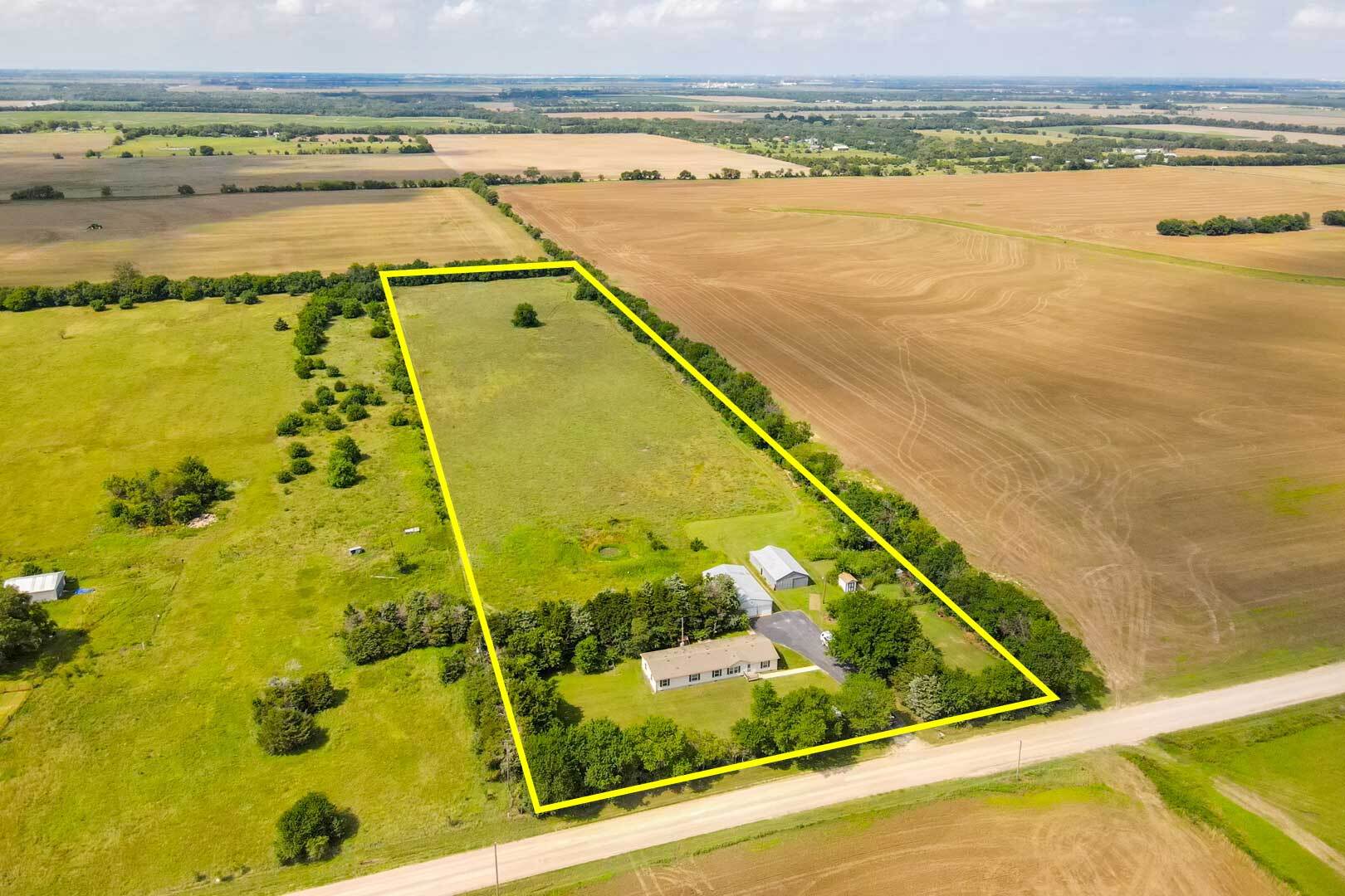 9610 W 95th St S, Clearwater, KS for sale Primary Photo- Image 1 of 1