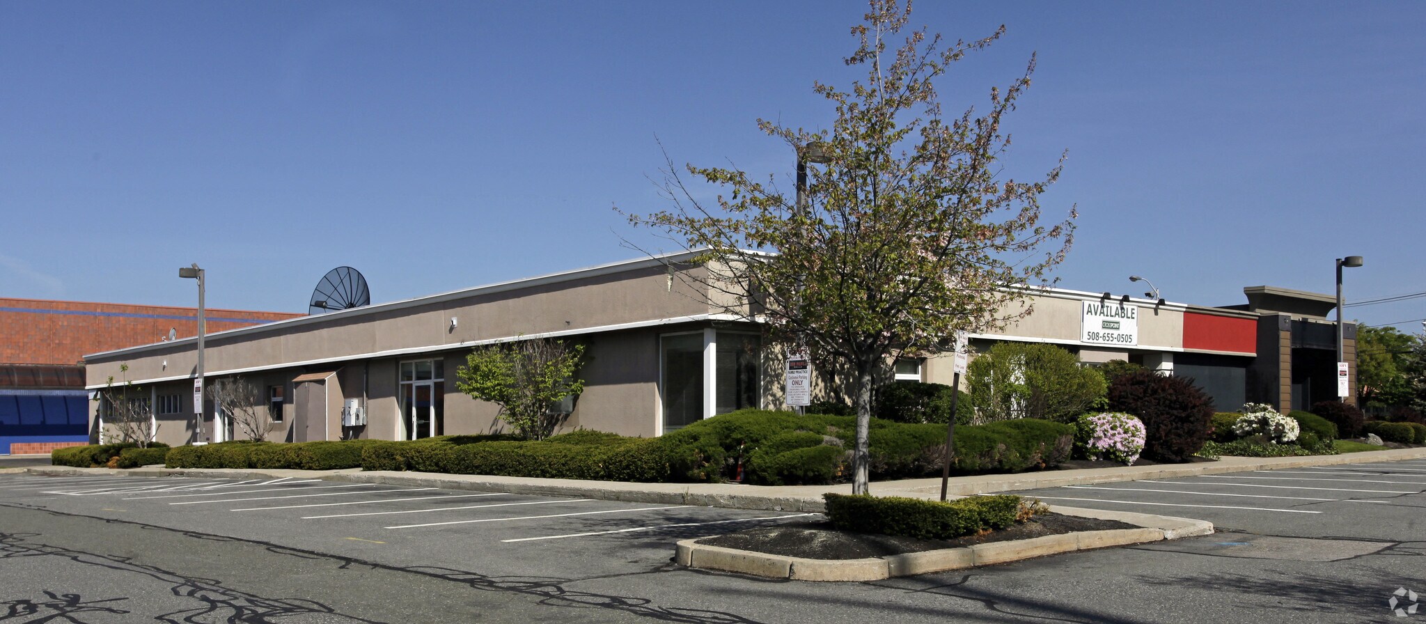 30 Worcester Rd, Framingham, MA for sale Primary Photo- Image 1 of 1