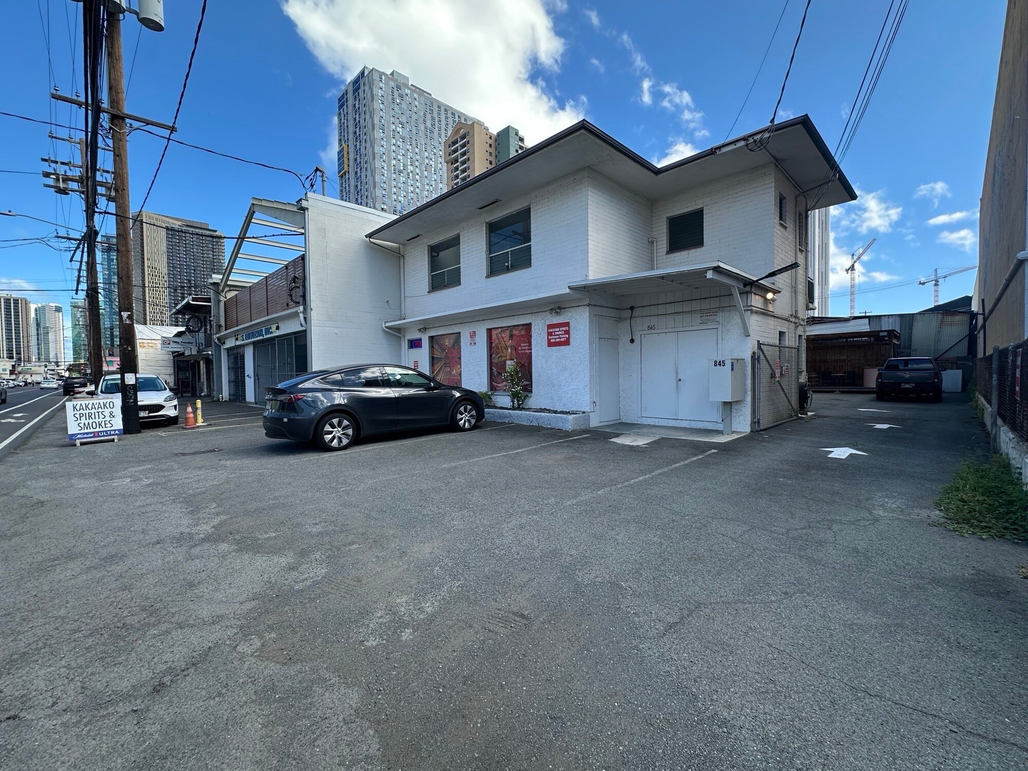 845 Queen St, Honolulu, HI for lease Interior Photo- Image 1 of 7