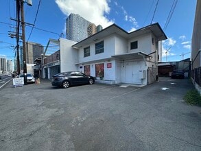 845 Queen St, Honolulu, HI for lease Interior Photo- Image 1 of 7