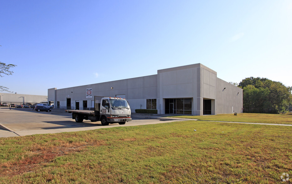 4680 Blalock Rd, Houston, TX for sale - Primary Photo - Image 1 of 1