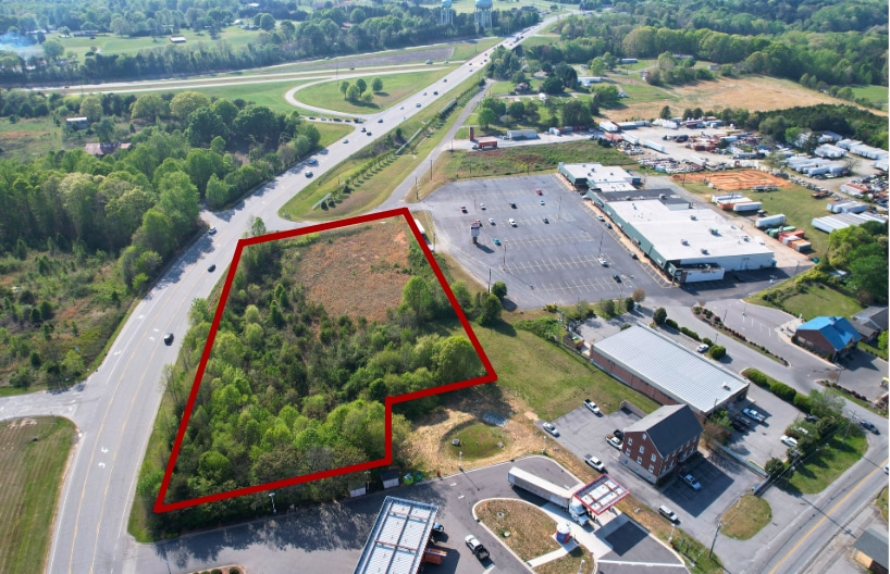 Hickory Tree Road at Old US-52, Winston-Salem, NC for sale - Building Photo - Image 1 of 3