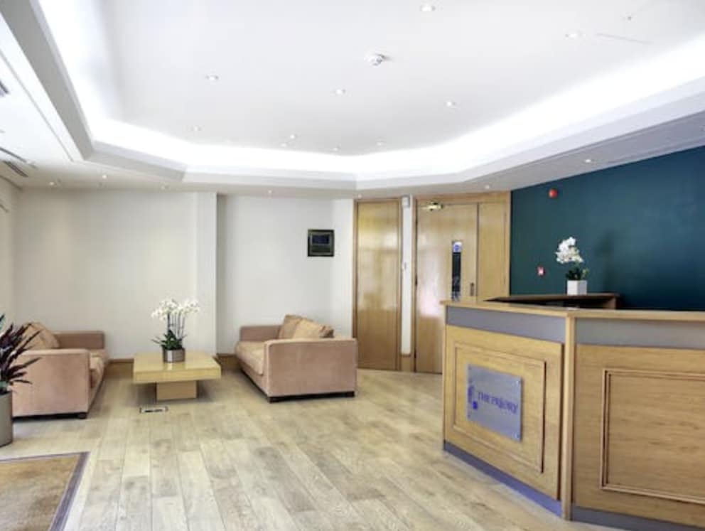 Stomp Rd, Burnham for lease Lobby- Image 1 of 3