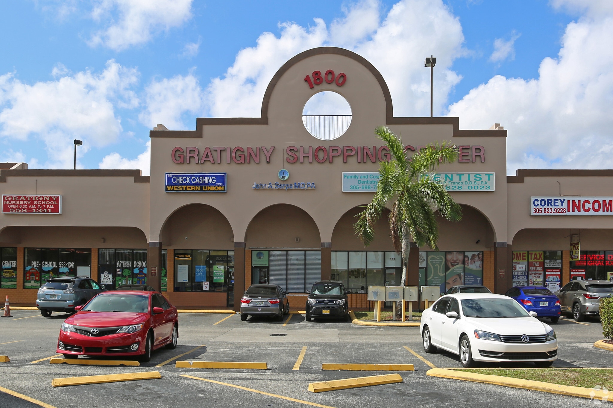 1800 W 68th St, Hialeah, FL 33014 Gratigny Shopping Center