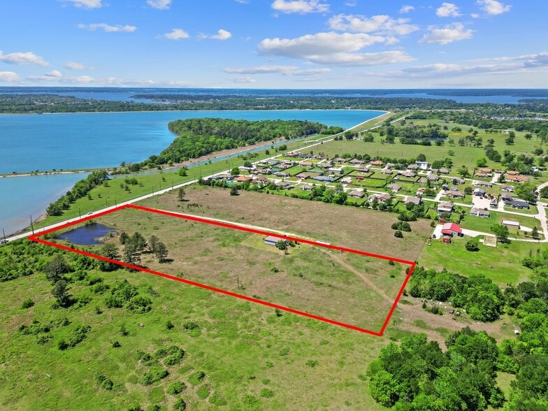 11242 Longstreet Rd, Willis, TX for sale - Building Photo - Image 1 of 14