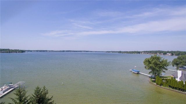 1540 Cass Lake Rd, Keego Harbor, MI for sale Primary Photo- Image 1 of 1