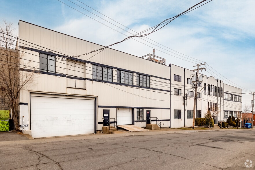 5635 Rue Fullum, Montréal, QC for lease - Building Photo - Image 2 of 5