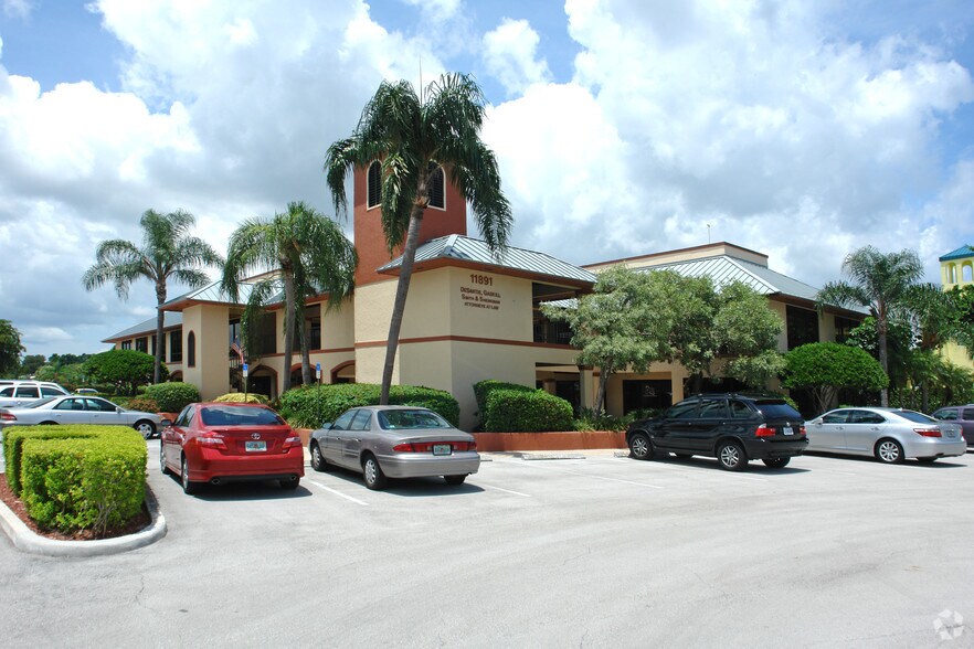 11891 US Highway 1, North Palm Beach, FL for lease - Primary Photo - Image 1 of 5
