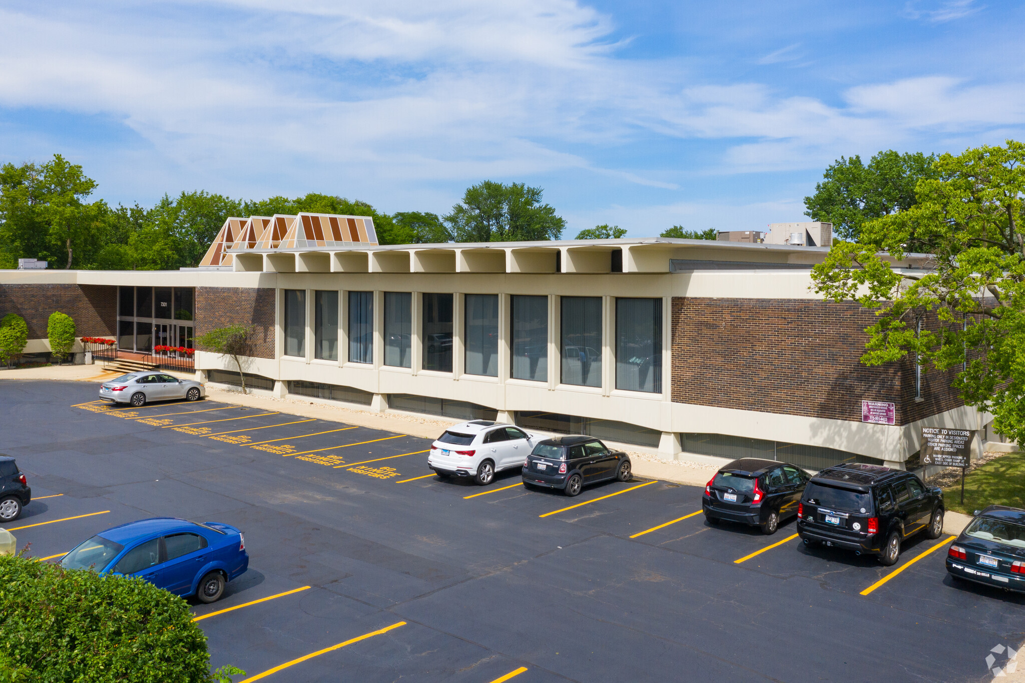 7301-7337 N Lincoln Ave, Lincolnwood, IL for lease Building Photo- Image 1 of 6