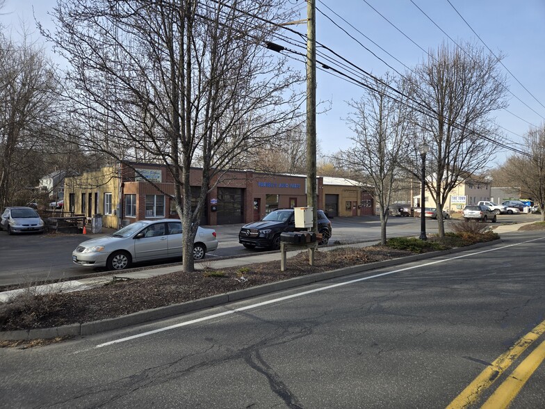 616 Main St S, Southbury, CT for sale - Building Photo - Image 2 of 7