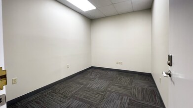 210 Pomeroy Ave, Meriden, CT for lease Interior Photo- Image 1 of 4