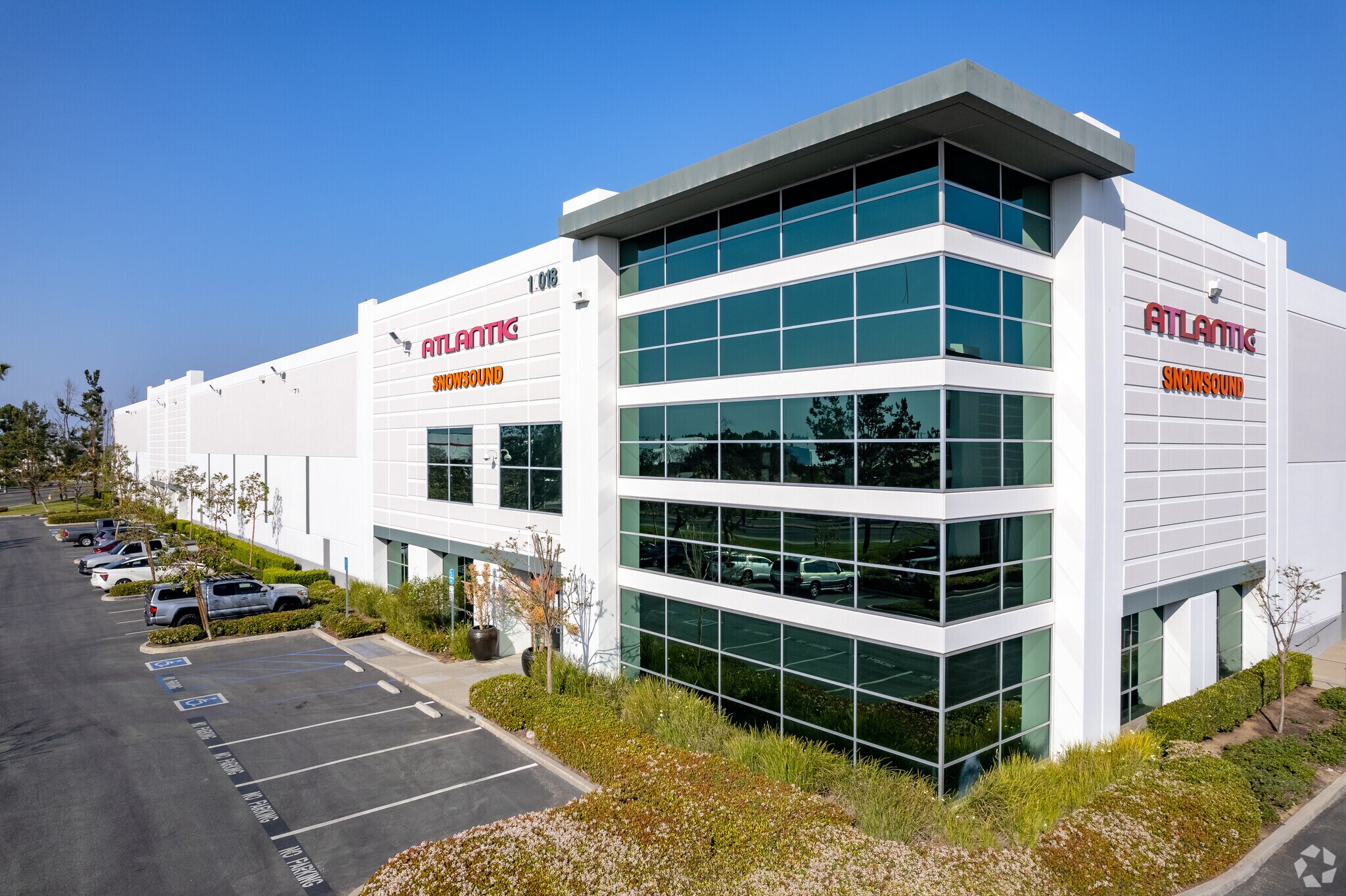 10006-10018 Santa Fe Springs Rd, Santa Fe Springs, CA for lease Primary Photo- Image 1 of 10