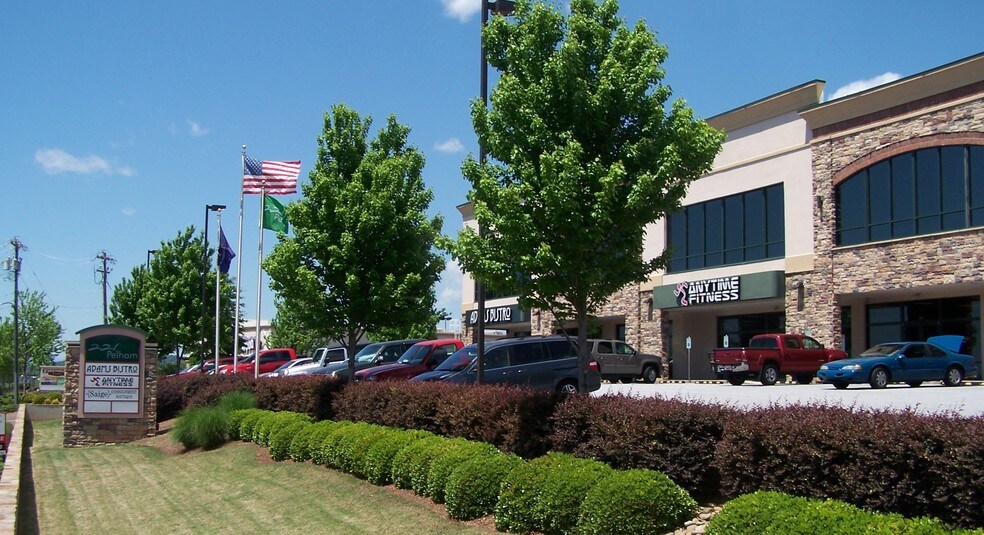 221 Pelham Rd, Greenville, SC 29615