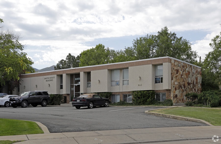 845 S Main St, Bountiful, UT for lease - Building Photo - Image 3 of 19