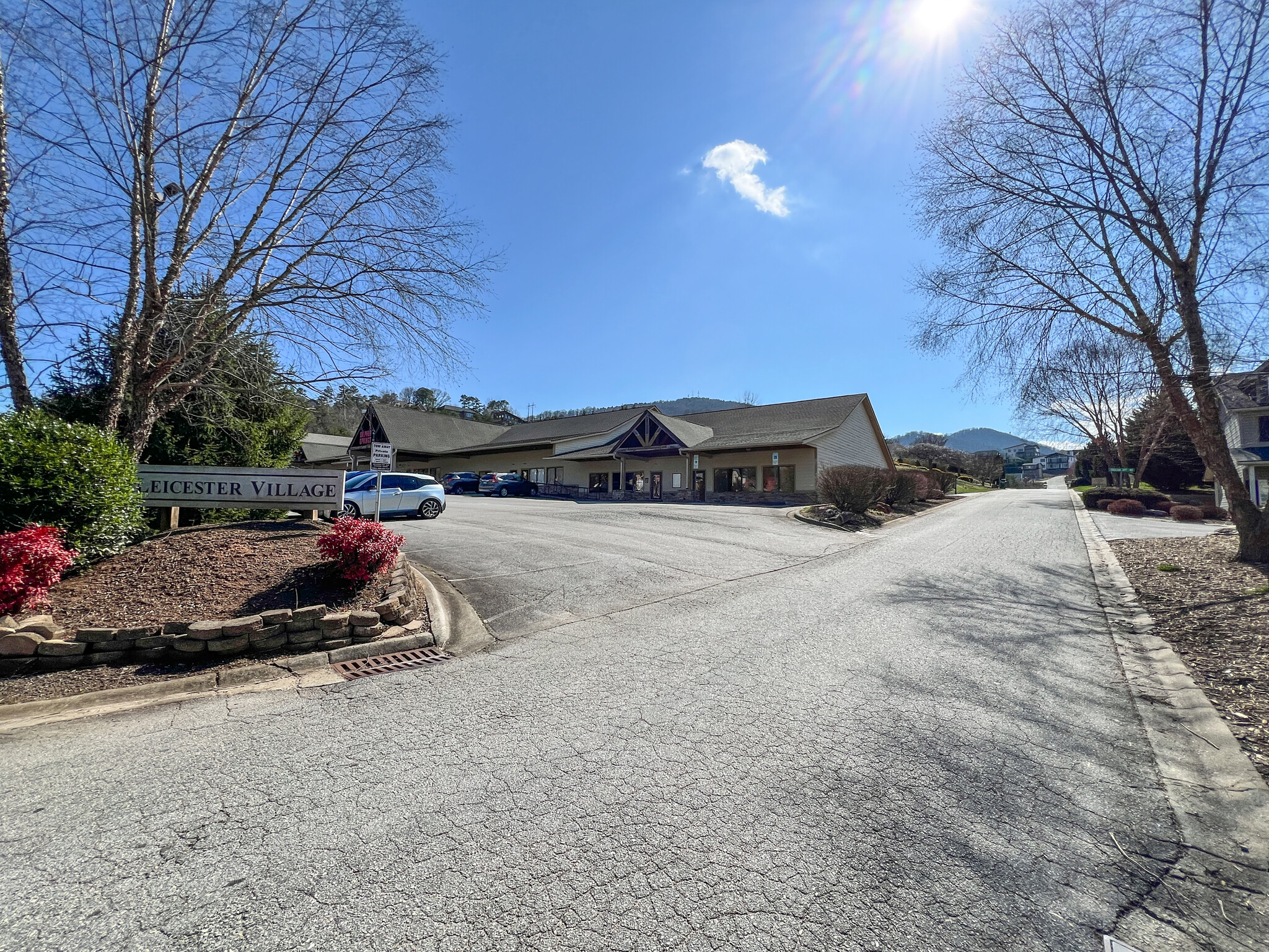 876 New Leicester Hwy, Asheville, NC for lease Building Photo- Image 1 of 40