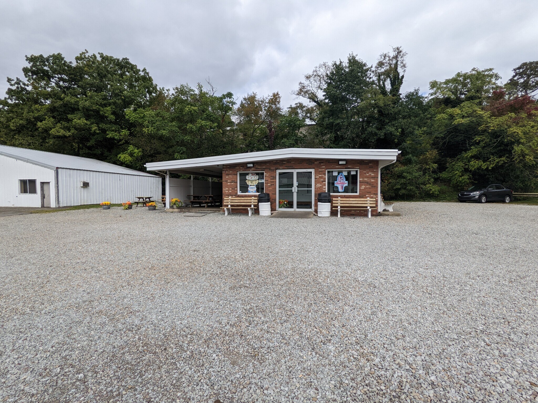 1276 W 4th Ave, Derry, PA 15627 Barkley's Derry King