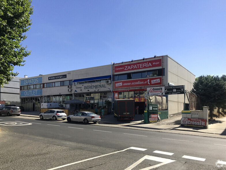 Calle Cabo Rufino Lázaro, Las Rozas de Madrid, Madrid for lease - Primary Photo - Image 1 of 2