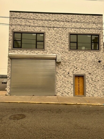 3709 Liberty Ave, North Bergen, NJ for lease - Building Photo - Image 1 of 2