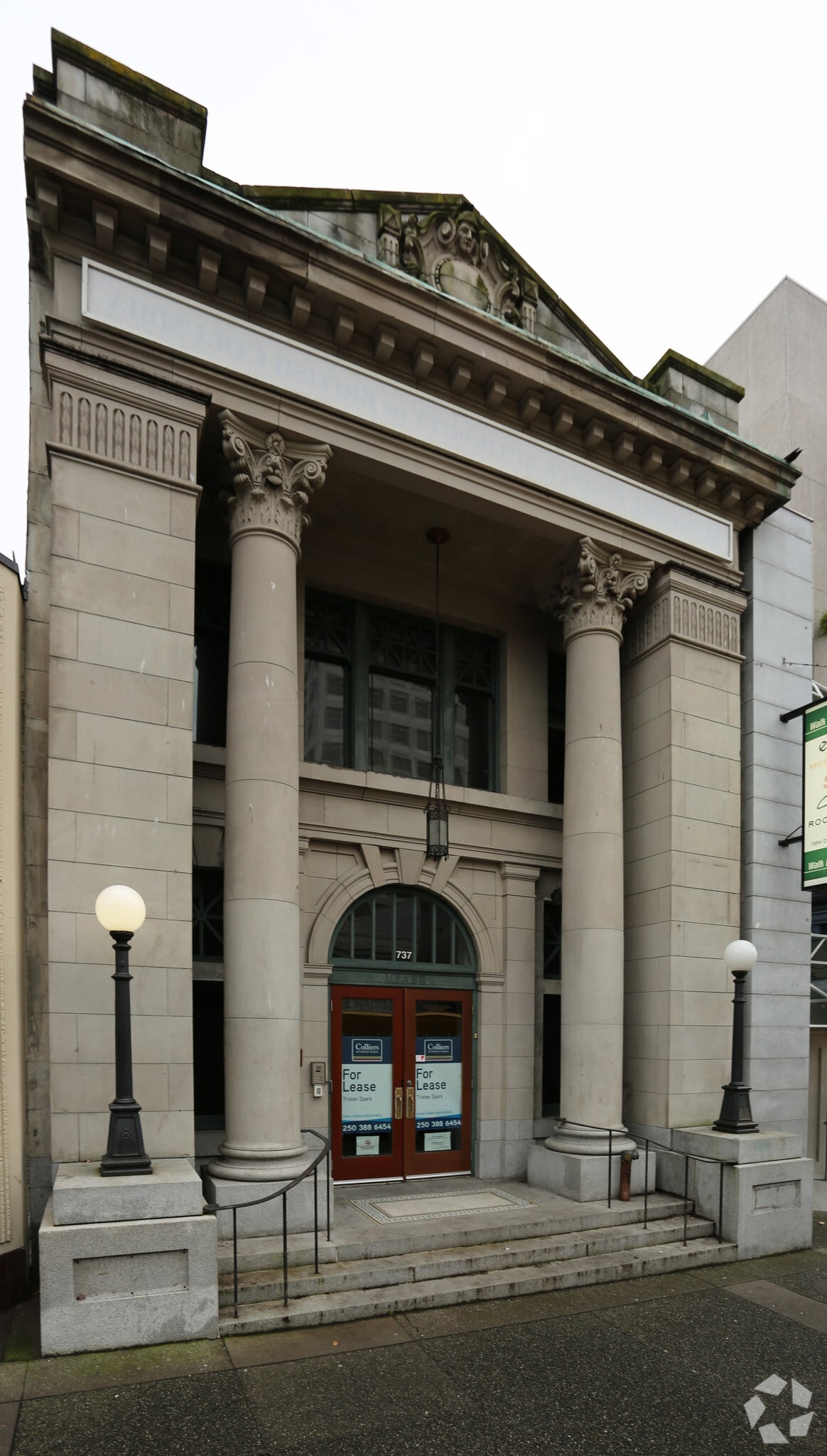 737 Fort St, Victoria, BC for sale Building Photo- Image 1 of 3