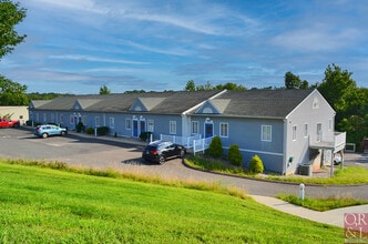 42 Ozick Dr, Durham, CT for lease Building Photo- Image 1 of 3