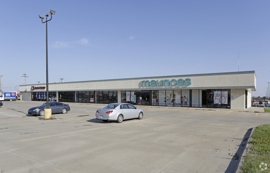 209-215 E 23rd St, Ottawa, KS for sale - Primary Photo - Image 1 of 1