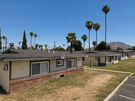 1195 W Spring St, Riverside CA - Motel