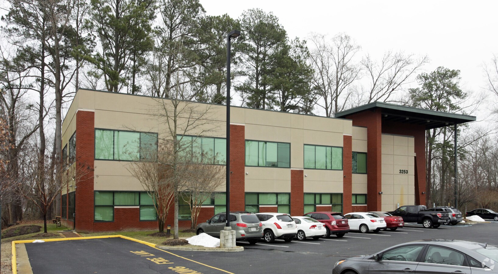 3253 Taylor Rd, Chesapeake, VA 23321