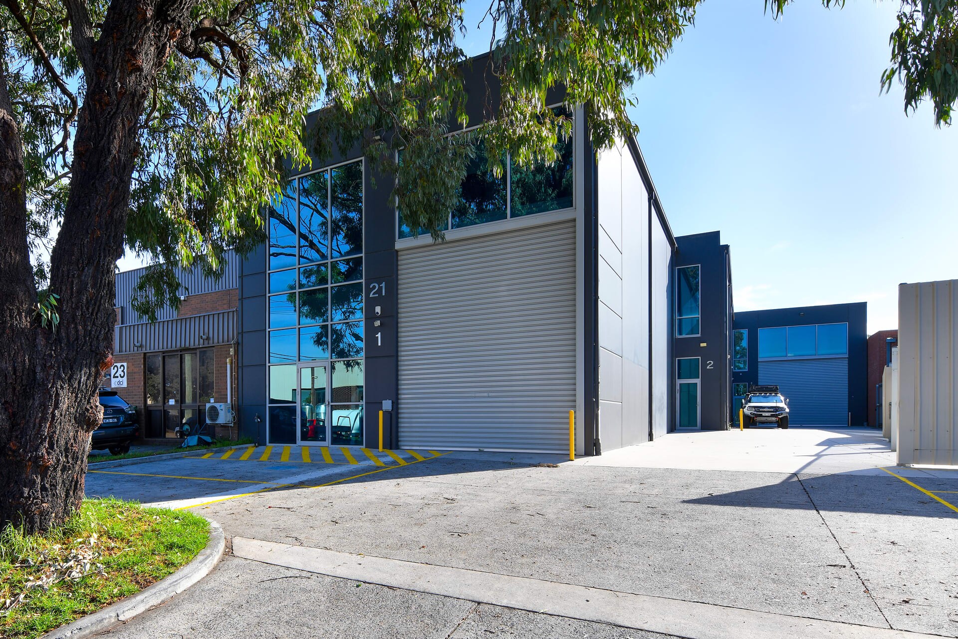 21 Hinkler Rd, Mordialloc for sale Primary Photo- Image 1 of 4