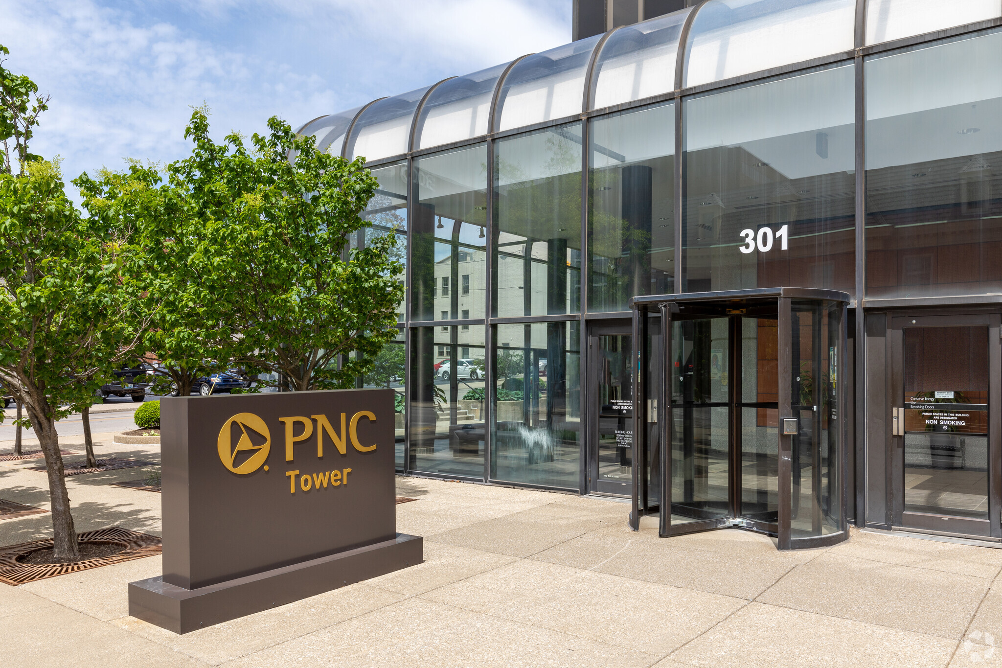 301 E Main St, Lexington, KY 40507 - PNC Tower | LoopNet