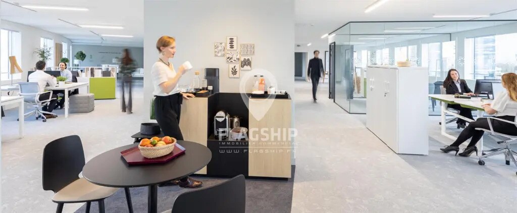 Office in Nanterre for lease Building Photo- Image 1 of 6