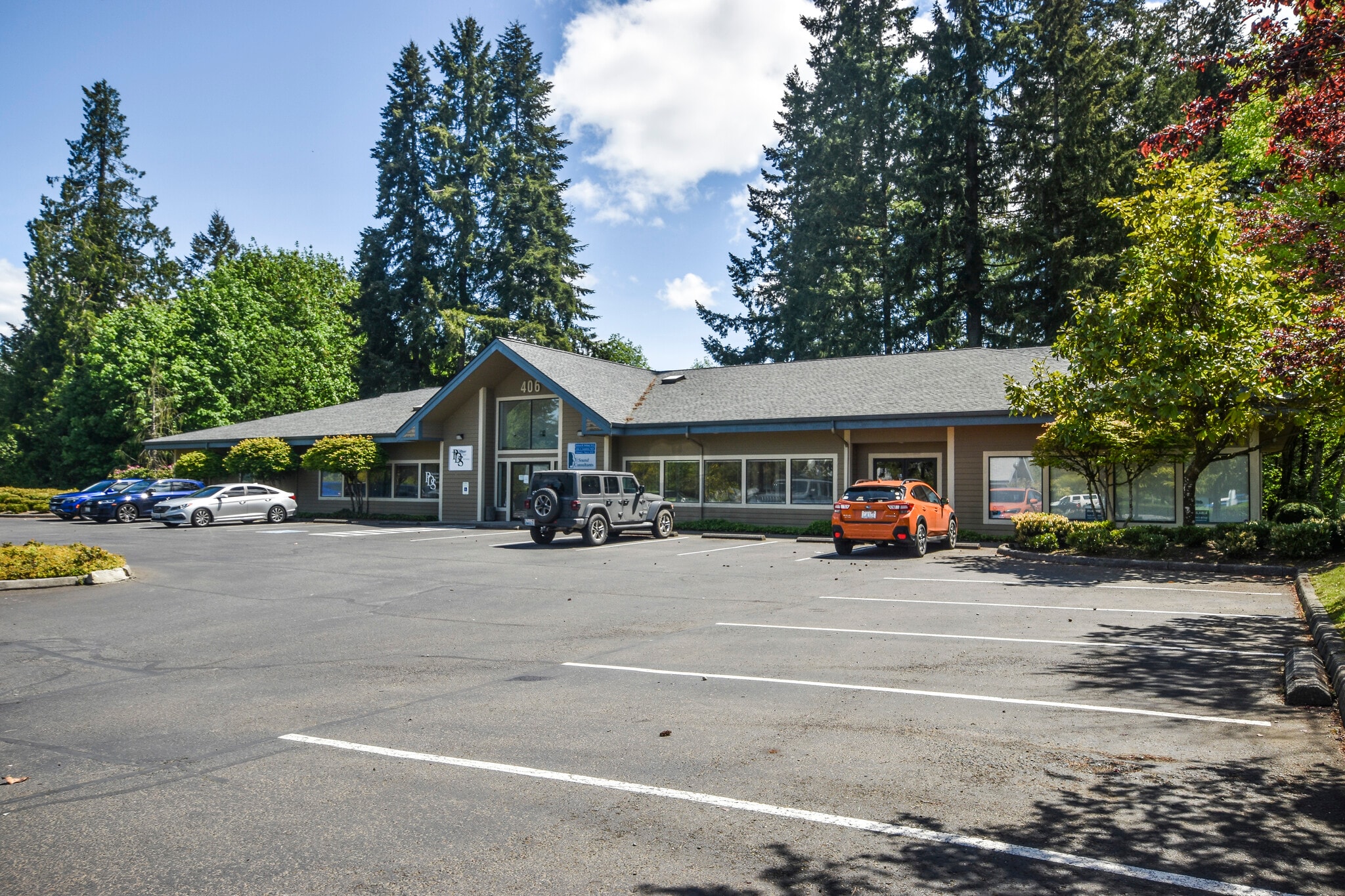 406 Yauger Way SW, Olympia, WA for lease Building Photo- Image 1 of 3