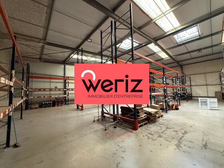 Industrial in Roquefort-la-Bédoule for lease - Building Photo - Image 1 of 3