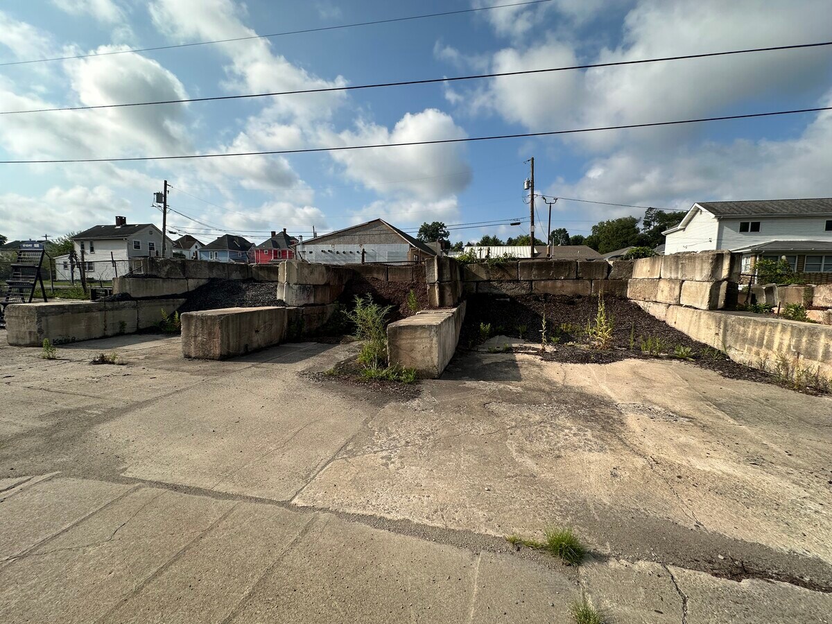 View Photo