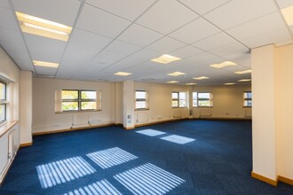 2 Arthur St, Greenock for lease Interior Photo- Image 1 of 2