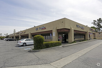 More details for 11802-11820 Centralia St, Lakewood, CA - Retail for Lease