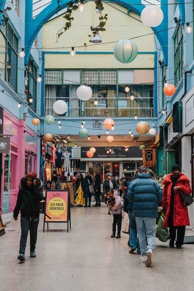 1-44 Market Row, London for lease - Building Photo - Image 3 of 4