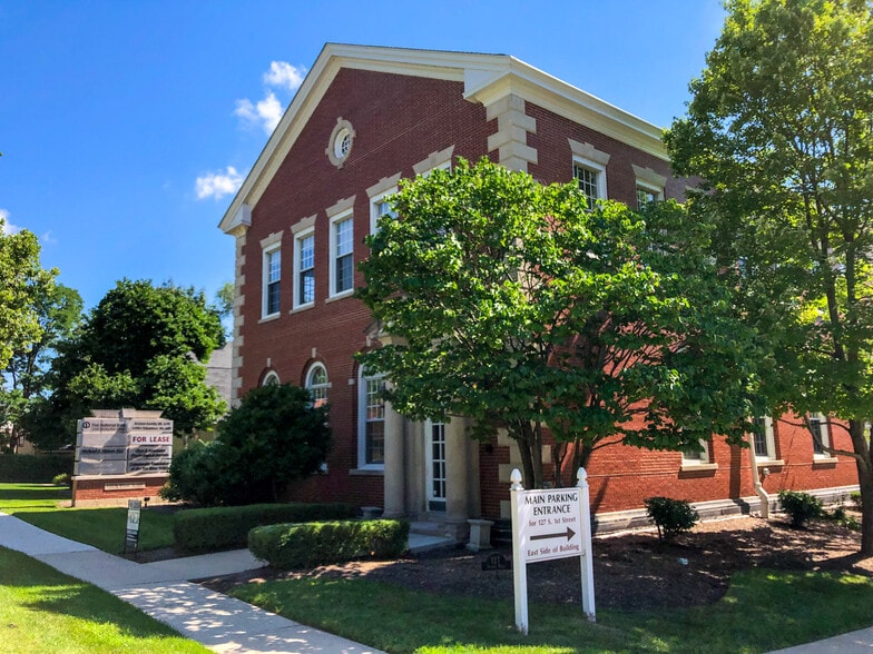 127 S First St, Geneva, IL for sale - Building Photo - Image 1 of 1