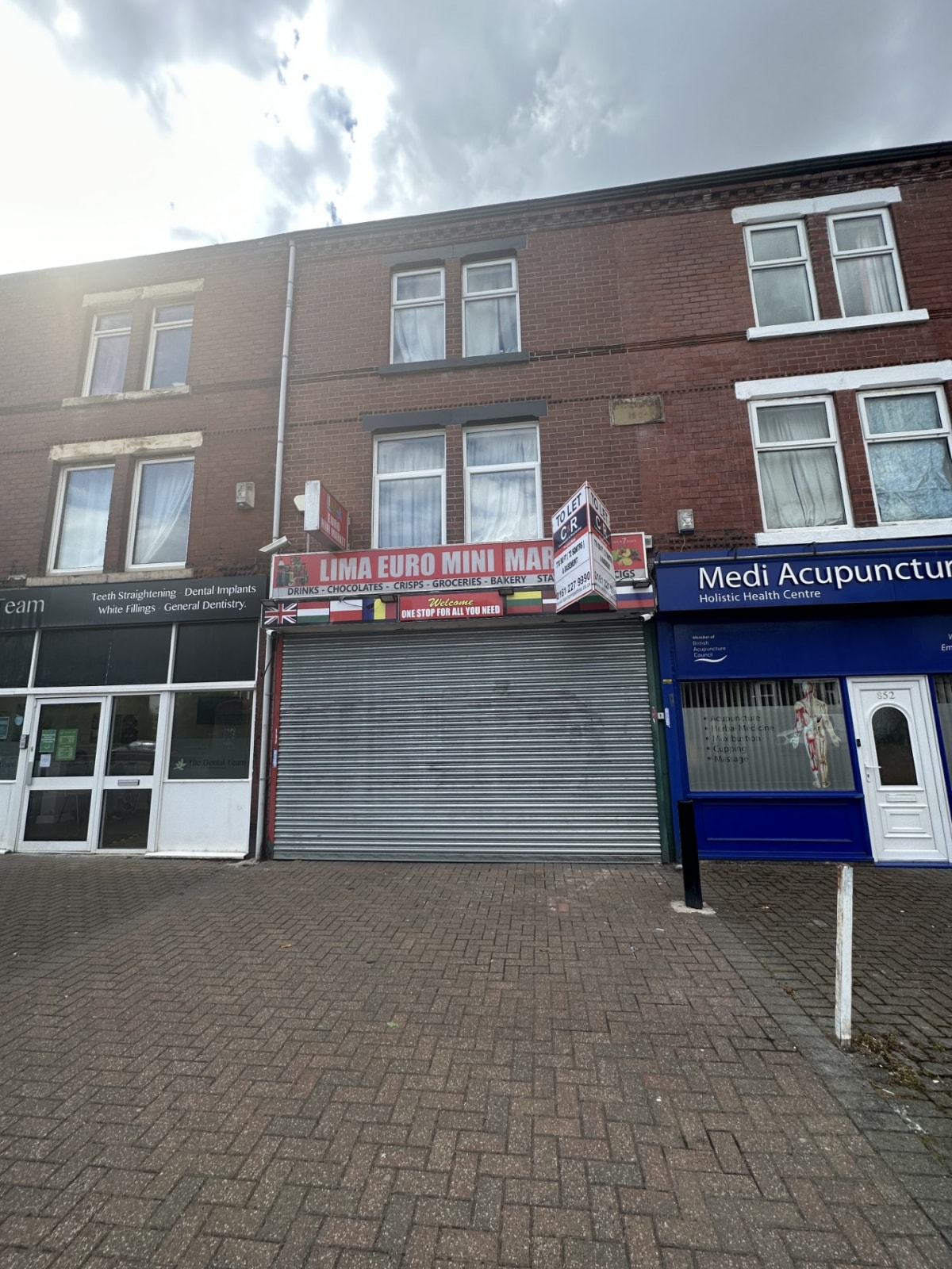 854 Chester Rd, Manchester for lease Building Photo- Image 1 of 2